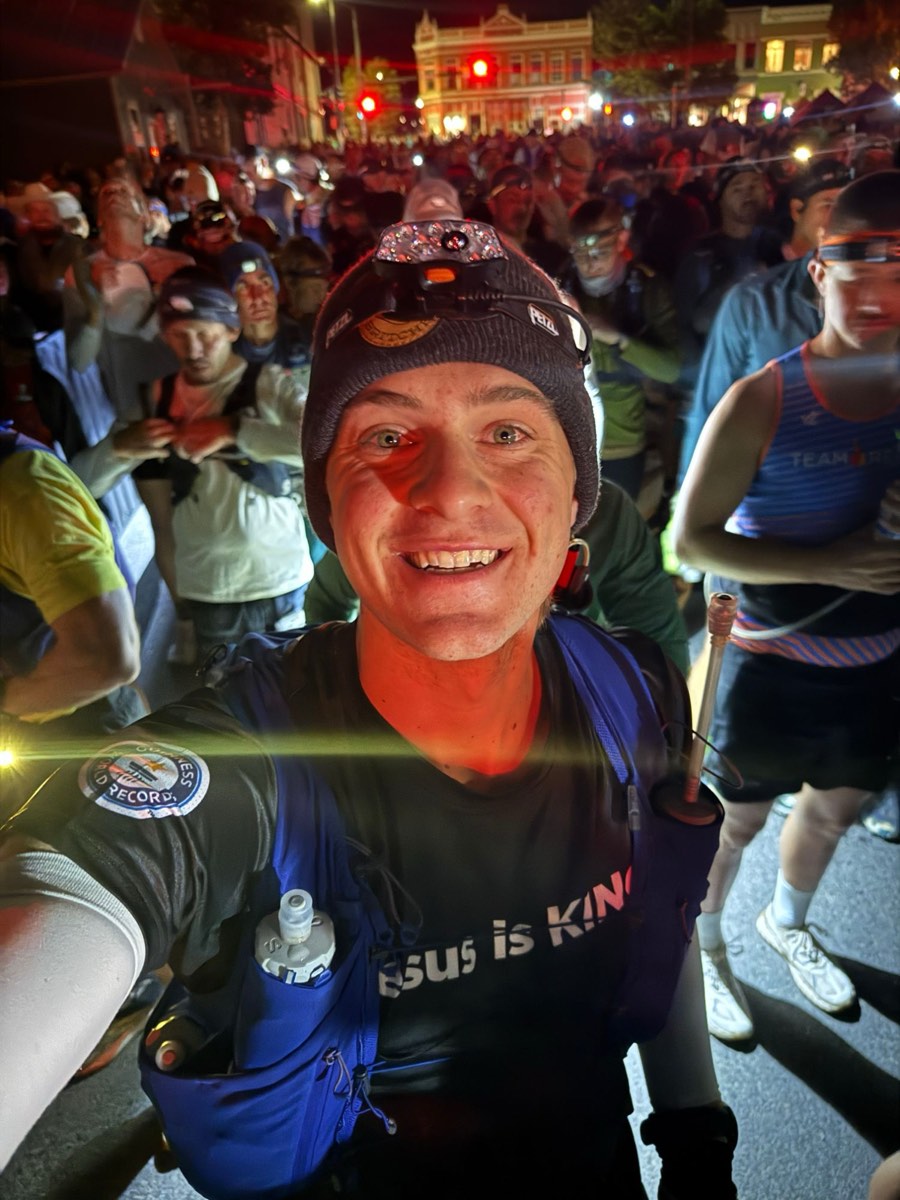 Pierce Showe wearing a Petzl headlamp at the start of the 2025 Leadville Trail 100